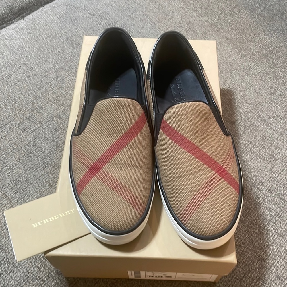 Burberry Tan & Red Check Slip-On Sneakers